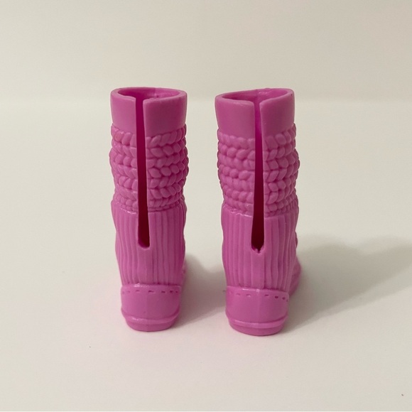 Vintage Mattel Barbie Cable Knit Pattern Boots - Picture 4 of 9